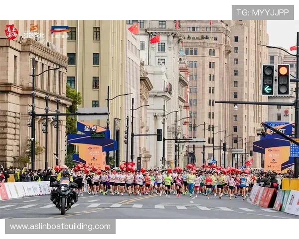 2025国际轮滑马拉松巡回赛上海站与黄浦半程马拉松精彩上演 2025国际轮滑马拉松巡回赛上海站与黄浦半程马拉松精彩上演