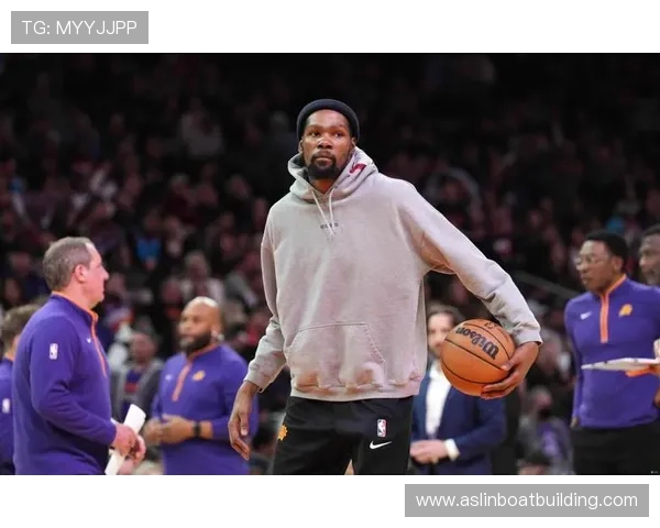 杜兰特左脚踝X光和核磁共振检查结果均为阴性暂无大碍球迷松一口气