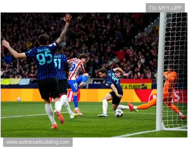 英媒称米兰马竞均有意本坦库尔 热刺盼尽快推动续约谈判进展加速